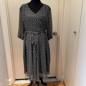 Gorgeous Printed Dress with Pockets
